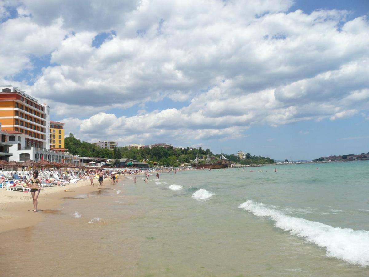 Appartamento Vp Mirage Nesebar Esterno foto
