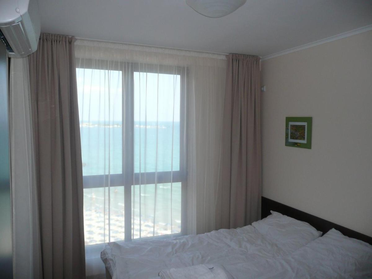 Appartamento Vp Mirage Nesebar Esterno foto